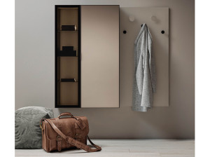 Вешалка для одежды / прихожая