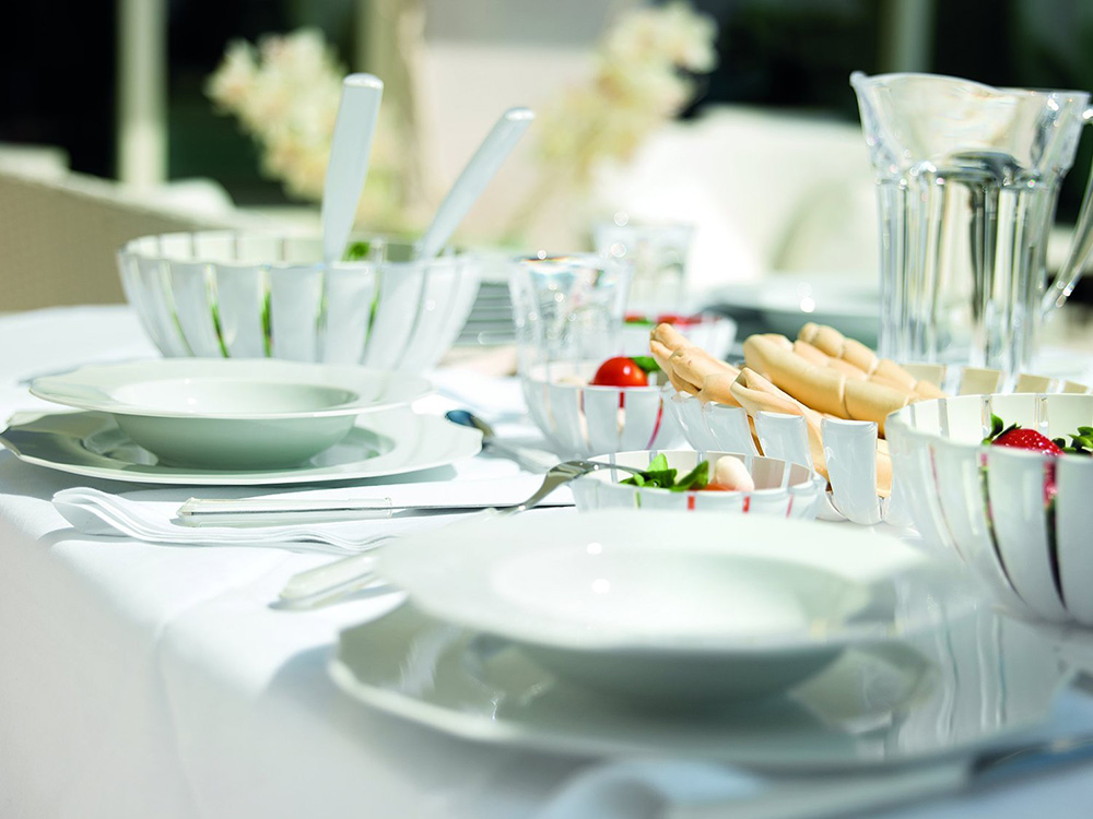 29693065 Салатница grace 30 см красная Guzzini  - Вид №1