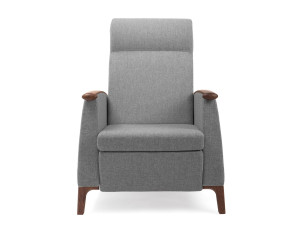 Тканевое кресло с подставкой для ног