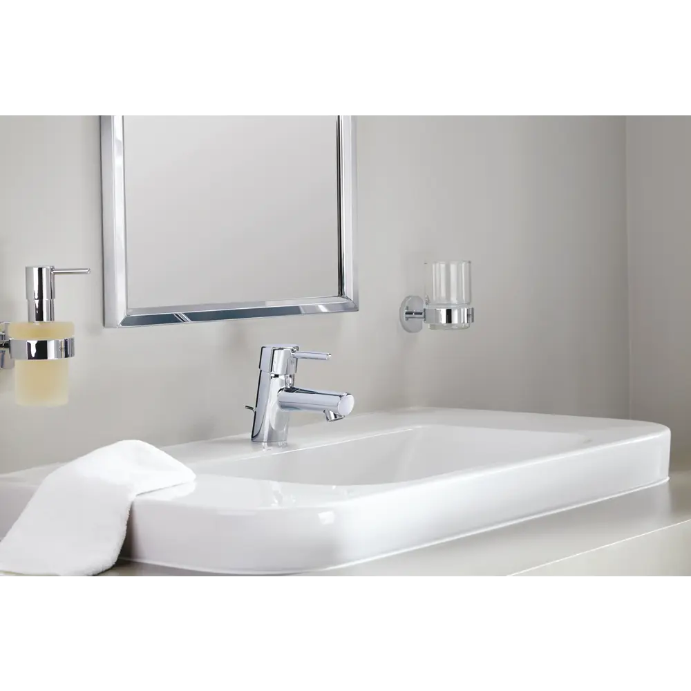 Дозатор подвесной для жидкого мыла Grohe Essential 40448001 Essentials STLM-2175659 - Вид №4