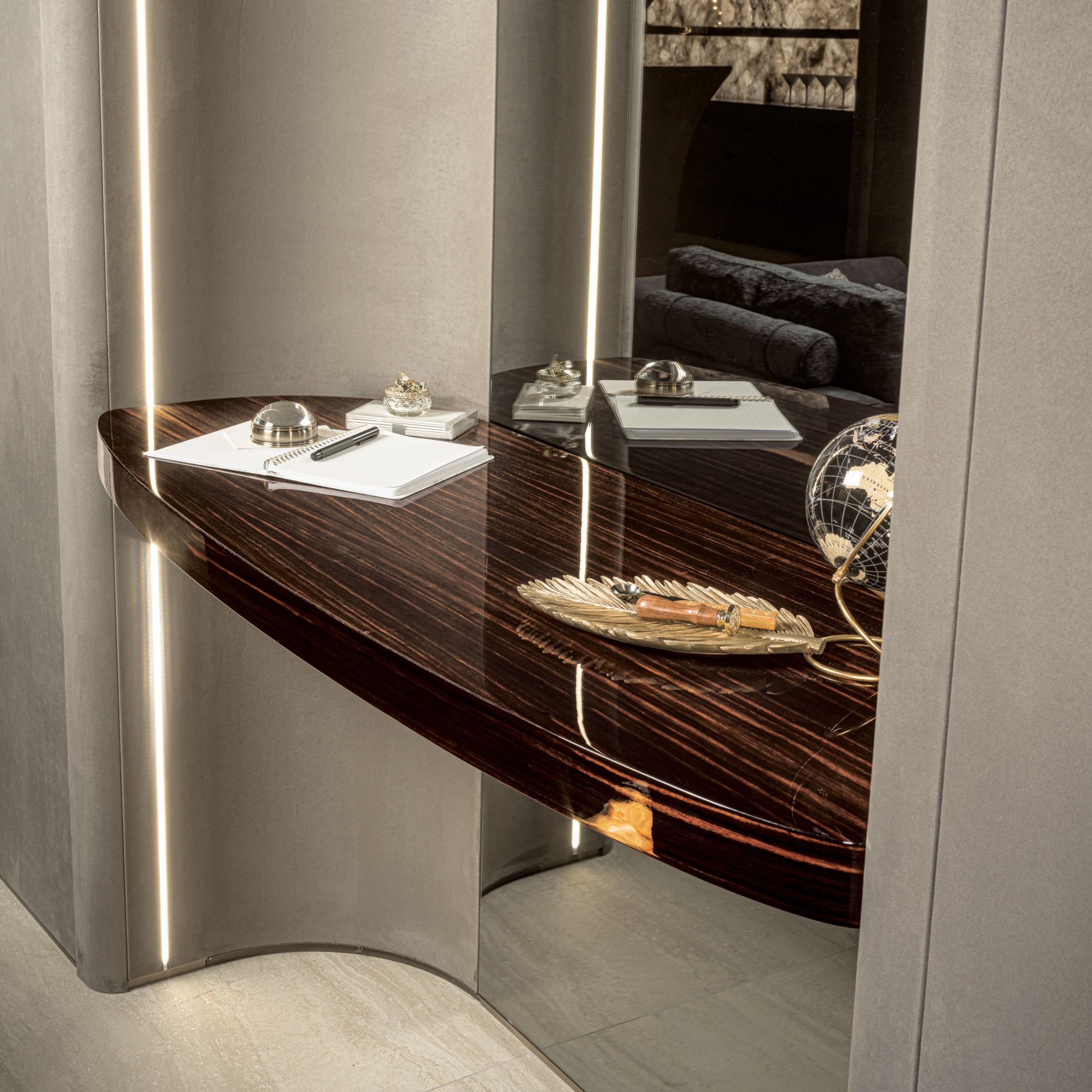 Обшивка из кожи Longhi FOREVER SYSTEM BEDROOM ARCH-00056468 - Вид №7