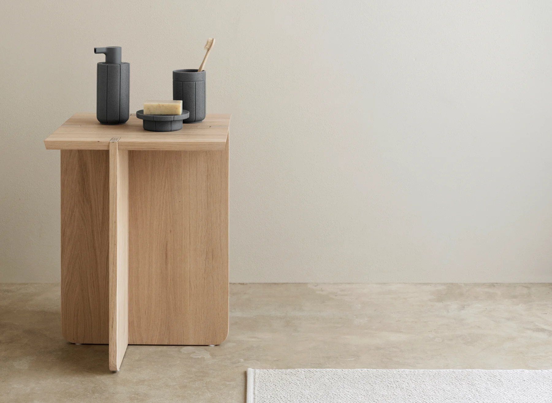 Низкий дубовый стул blomus Engawa ARCH-00101135 - Вид №2