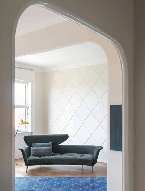 Bonaldo 2-х местный тканевый диван по контракту Lovy sun-id-1427869 - Вид №3