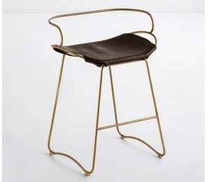 Jover+Valls Барный стул из кожи с высокими санками Hug