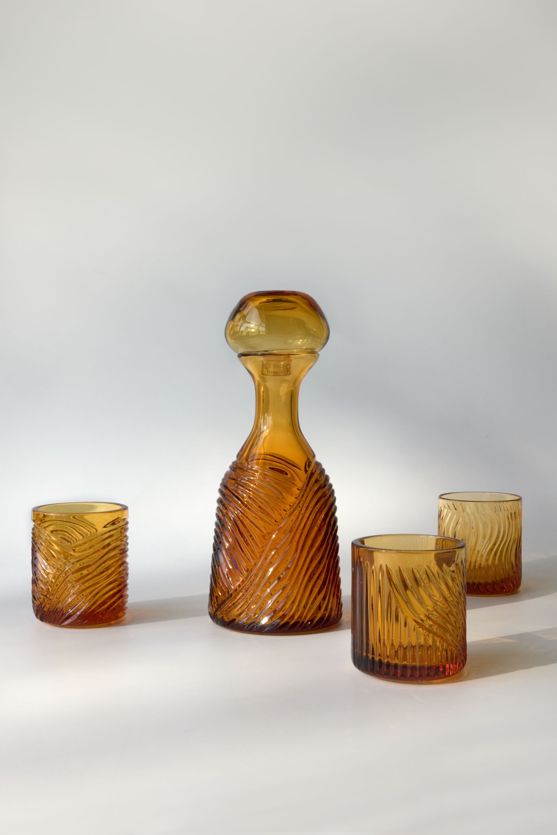 Выдувная стеклянная бутылка Studio Bojola GRECALE ARCH-00078947 - Вид №5