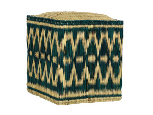 Квадратный пуф из камыша