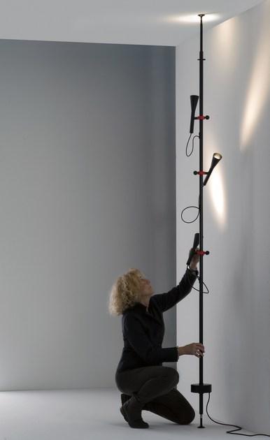 Martinelli Luce Лампа протянута между потолком и полом с регулируемым светом Colibrì 2292/ne Colibri - Вид №2