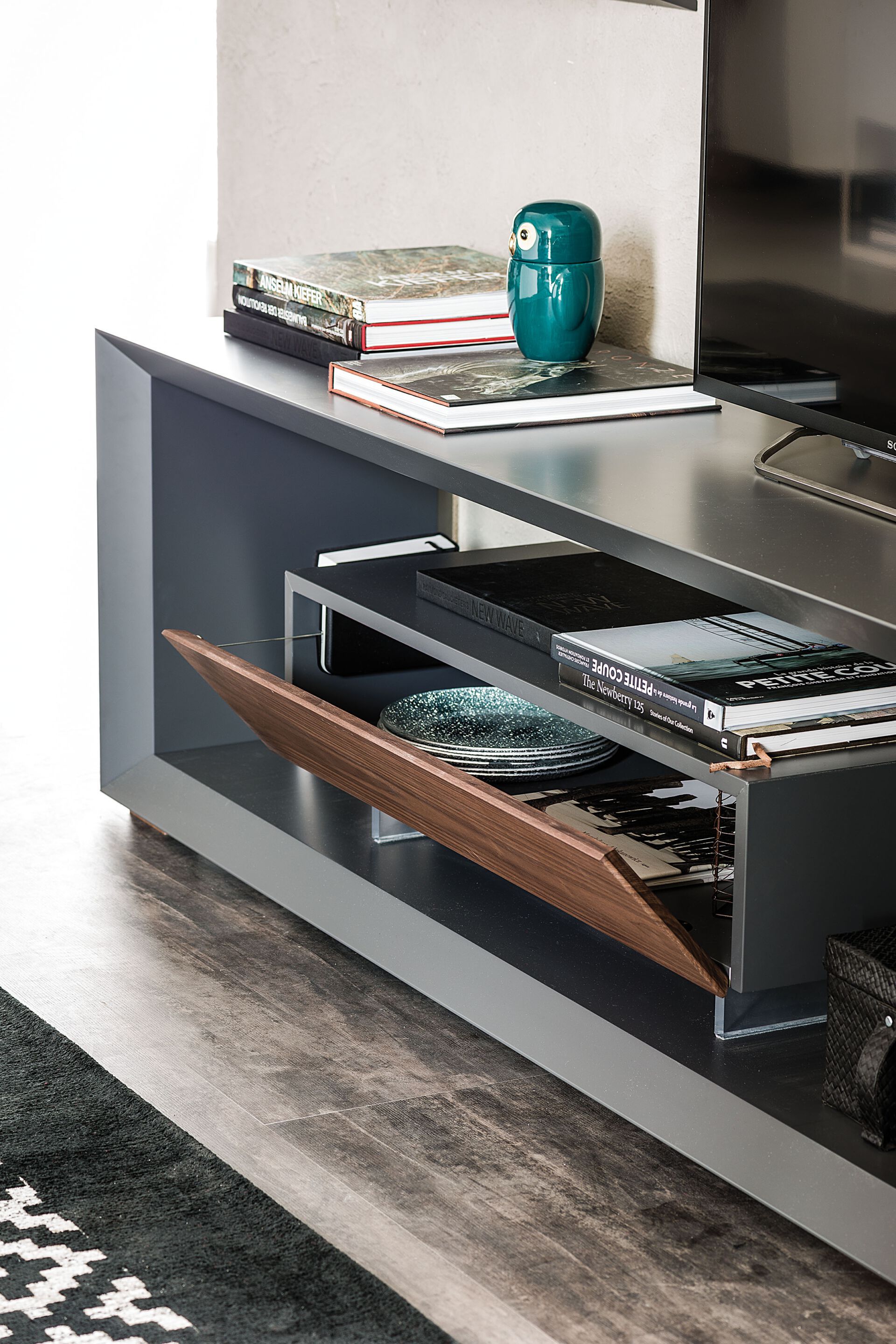 Деревянный низкий ТВ-шкаф Cattelan italia BOXER ARCH-00004848 - Вид №1