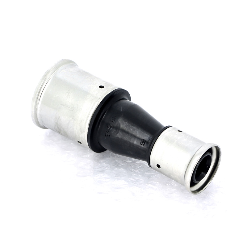 Муфта пресс PVDF HENCO 40x26 16PK4026