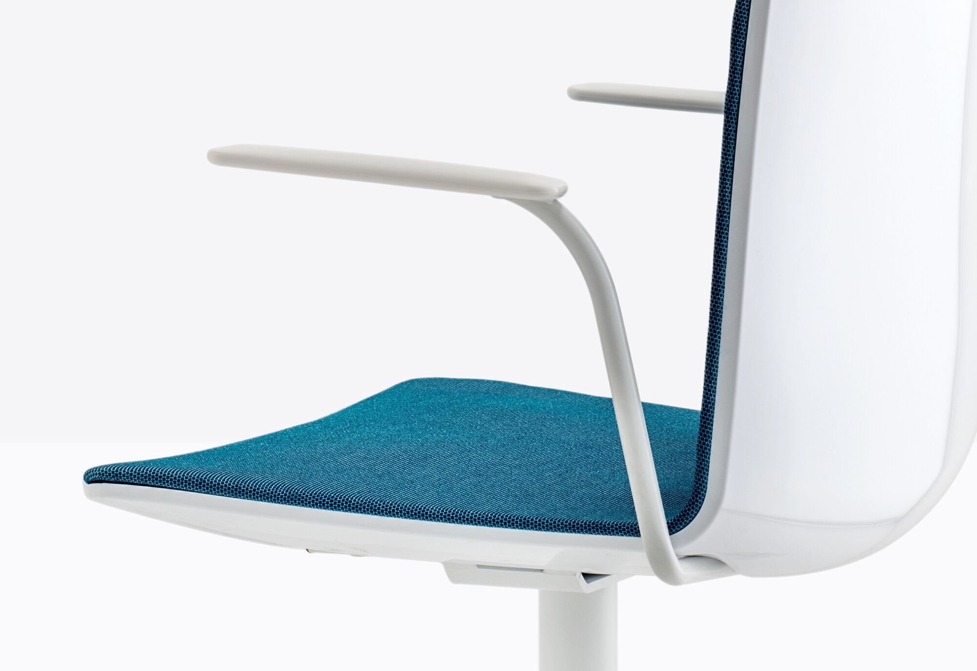 5 спиц подлокотник мягкий операционный стул Pedrali Noa ARCH-00114507 - Вид №3