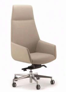 Quadrifoglio Кресло руководителя в коже с 5-ю спицами и подлокотниками с высокой спинкой Dune