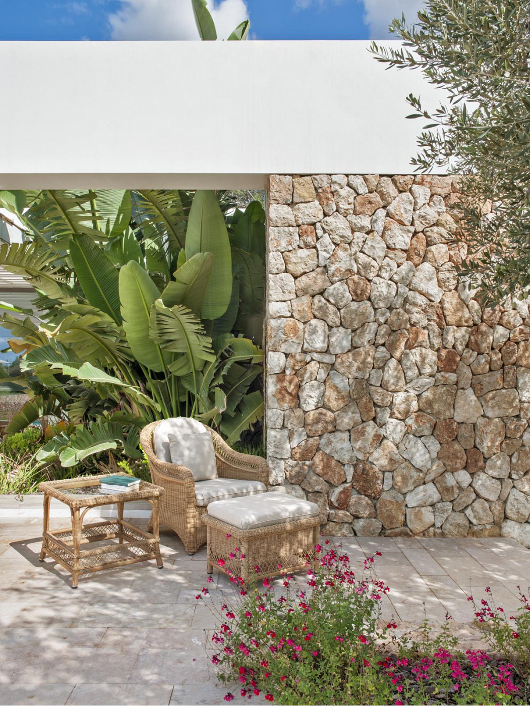 106766 Приставной столик 62 x 62 см Point Arena POINT1920