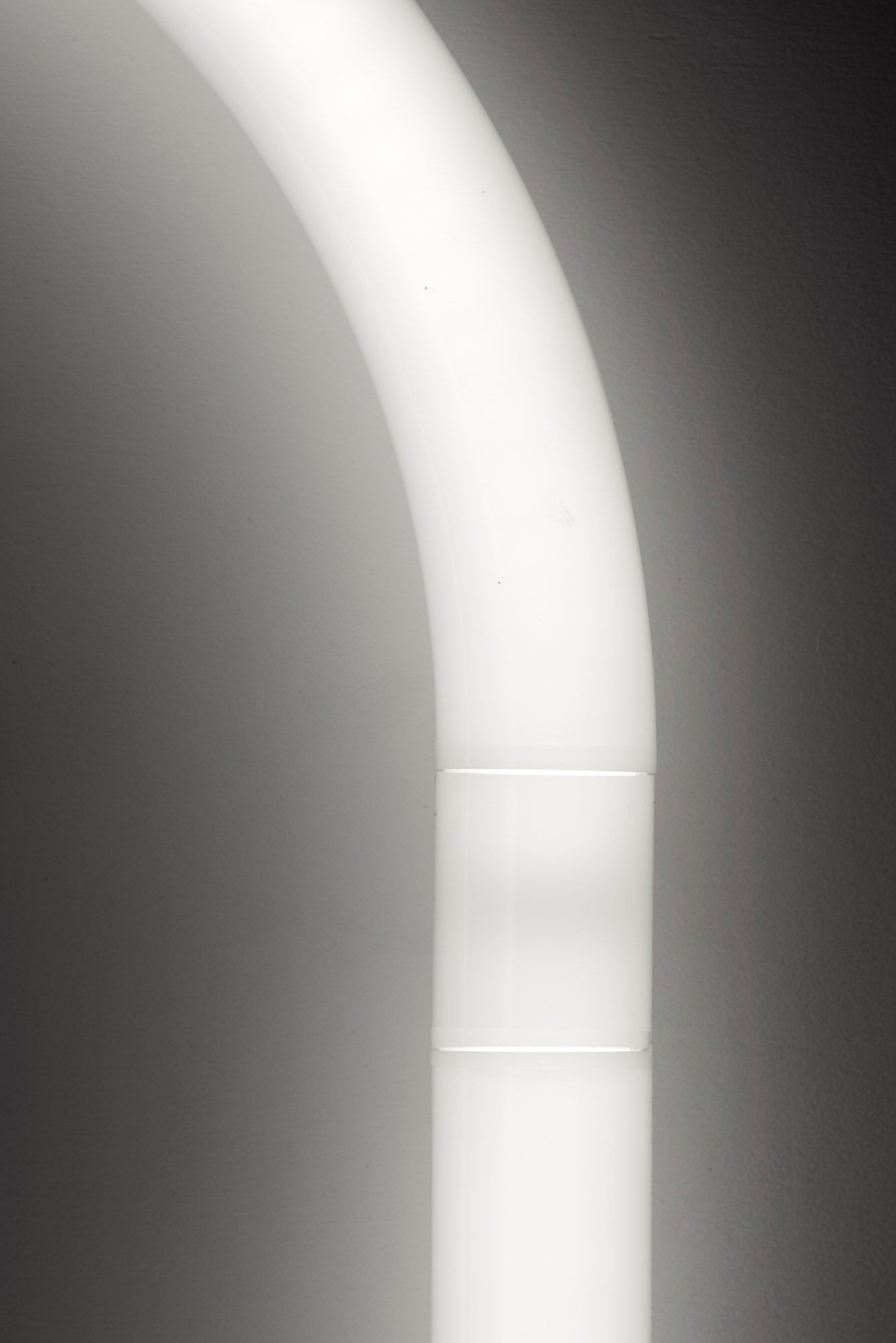Светодиодный подвесной светильник из метакрилата Artemide Азбука света ARCH-00084230 - Вид №18