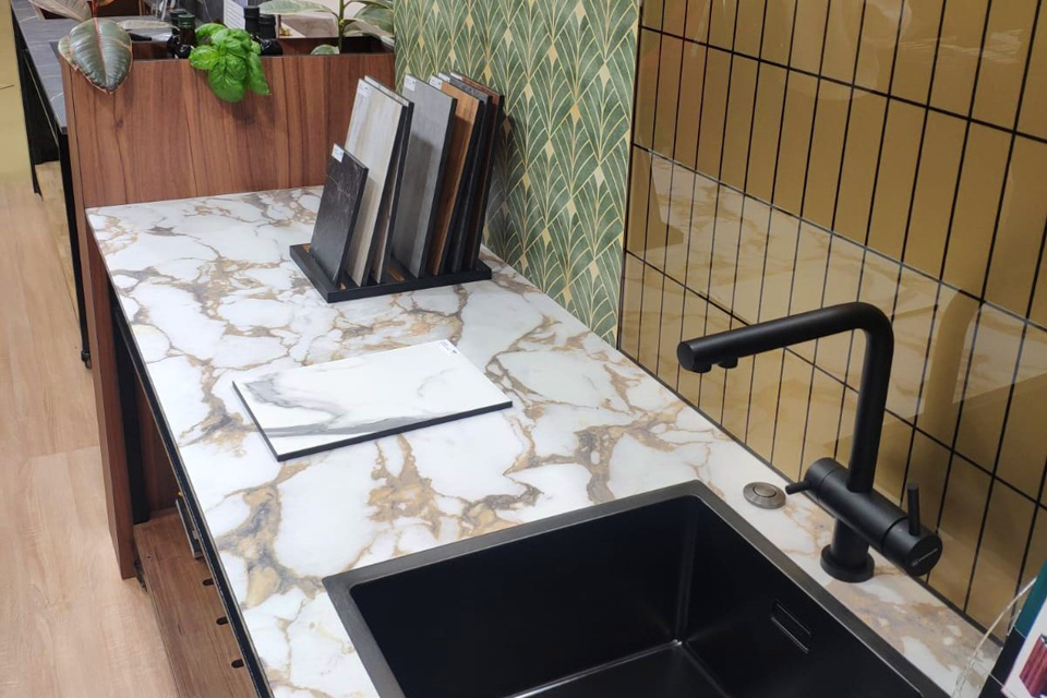 Стеновые панели - Саграда Эмилиа LIGRON LIST06 2435 - Вид №16