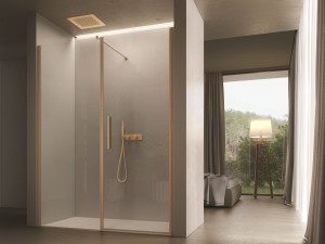 Прямоугольная стеклянная душевая кабина с распашной дверью