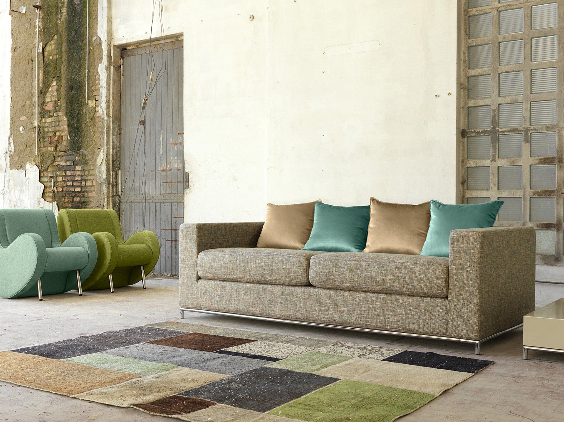 3-местный тканевый диван Domingo Salotti Newman ARCH-00000029