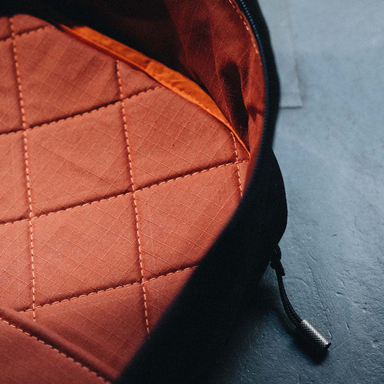 W301BLA-MAR-BRA Everyday Pack 21L - Морской / Латунь Wingback  - Вид №26