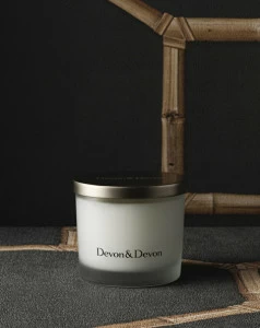 HBCVL180NKSA Свеча Vintage Leather 180 г