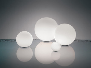 Настольная лампа из дутого стекла