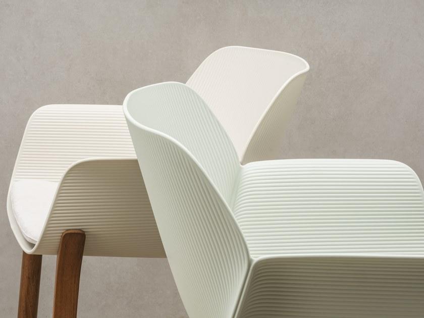 Andreu World Стул из технополимера с подлокотниками Nuez So2770 - Вид №8