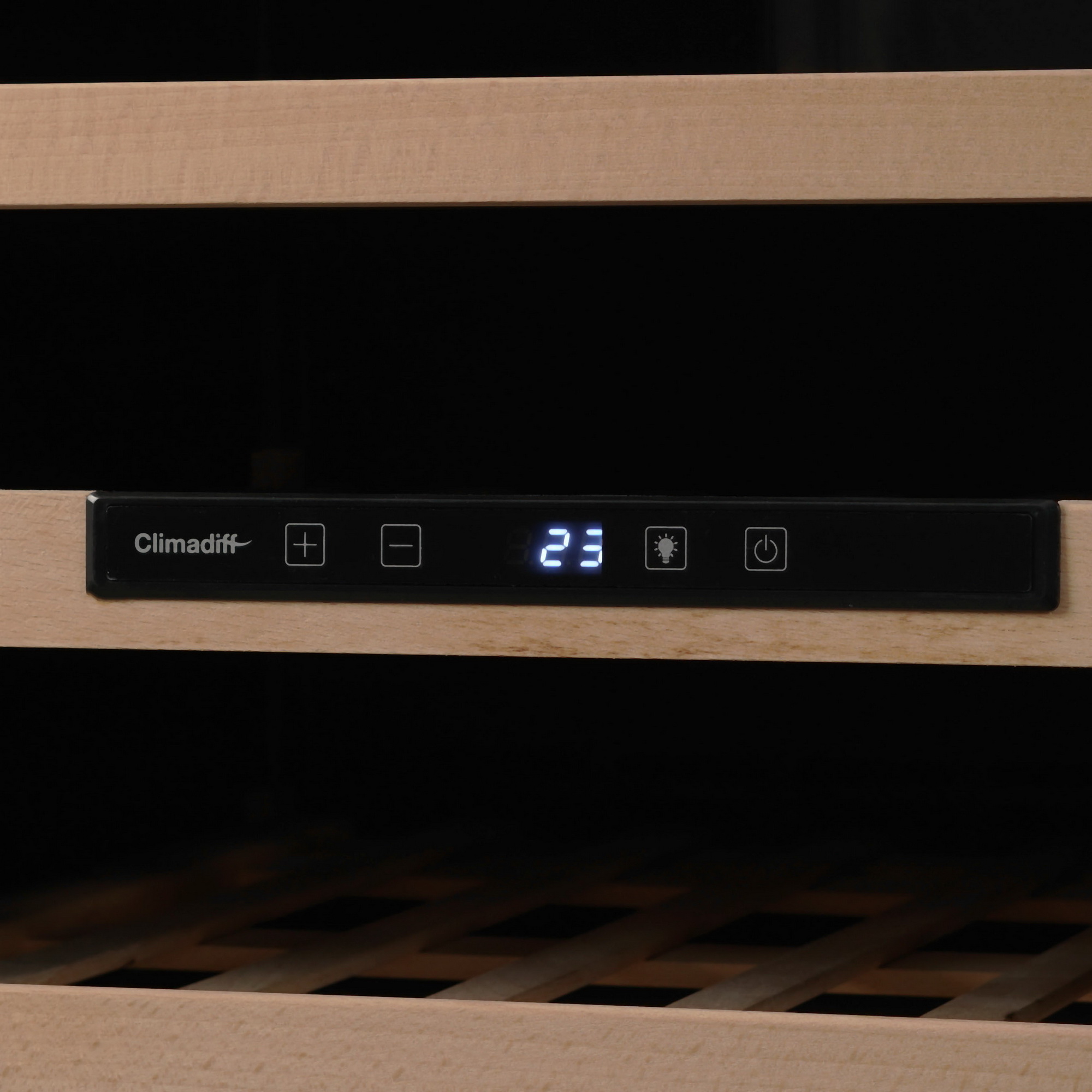 9988982 Винный шкаф Climadiff CBI44S1B черный STDN-0099028 - Вид №4