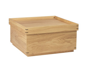 Квадратный журнальный столик из дуба