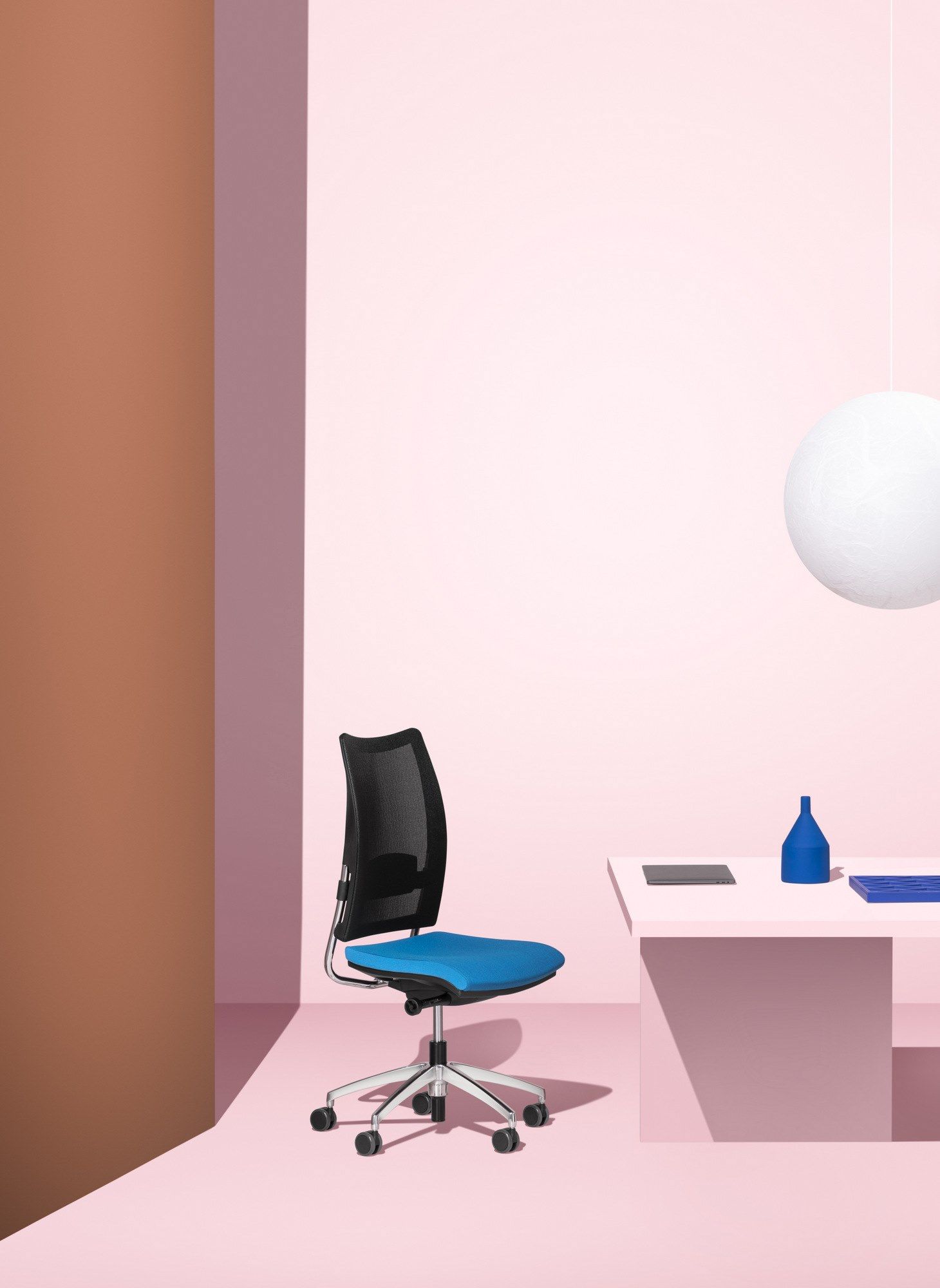 5-спицевое вращающееся сетчатое офисное кресло с колесами Luxy Overtime ARCH-00119979 - Вид №3