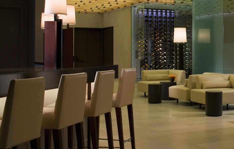 037686 Стул Andreu World Anna - Вид №3