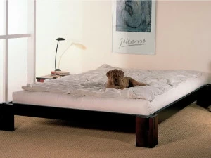 Cinius Кровать из массива дерева