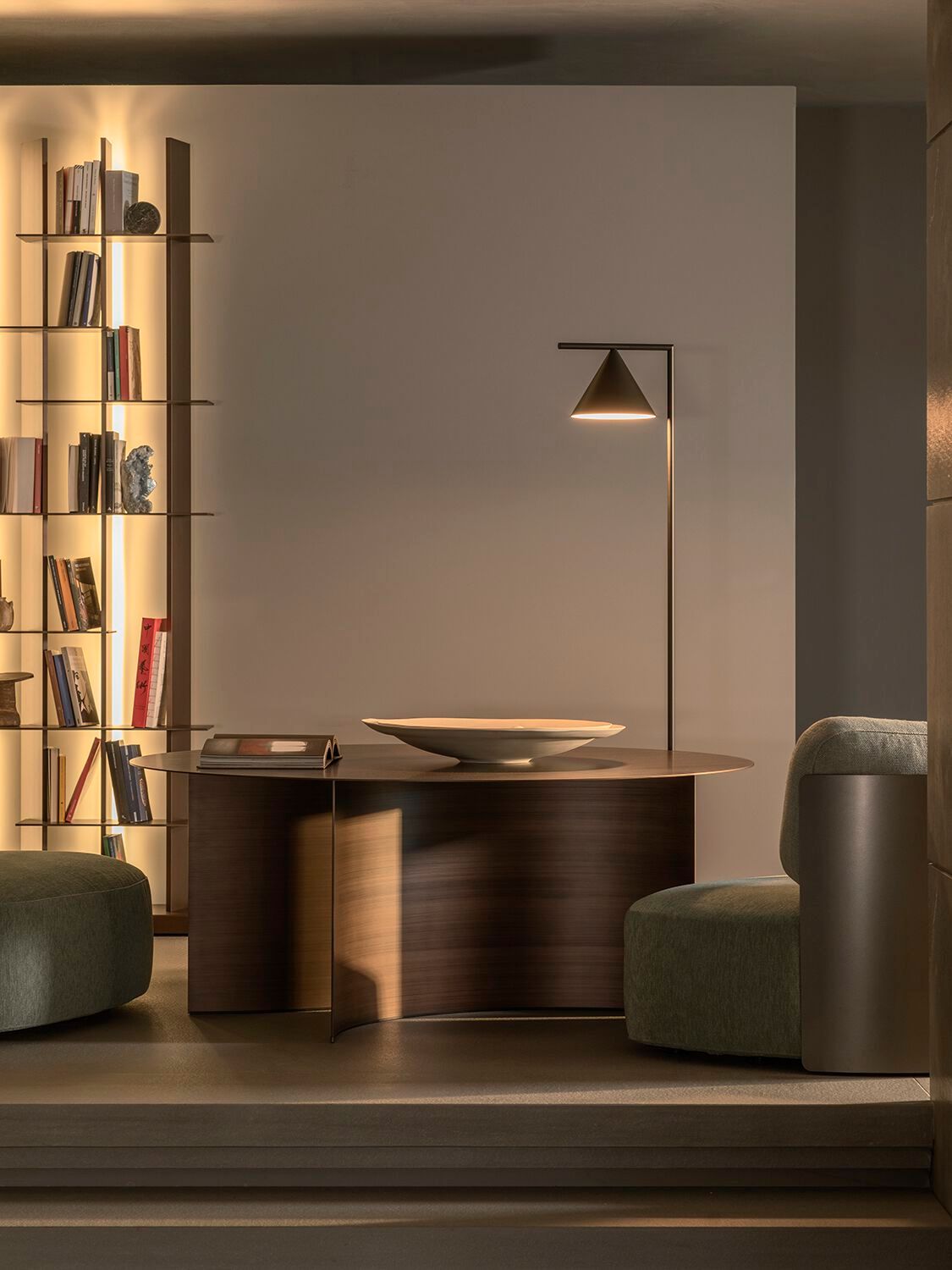 Круглый металлический журнальный столик Flou Pierre ARCH-00127357 - Вид №16