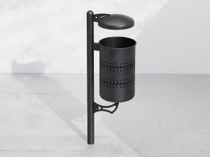 Наружная металлическая корзина для мусора с крышкой