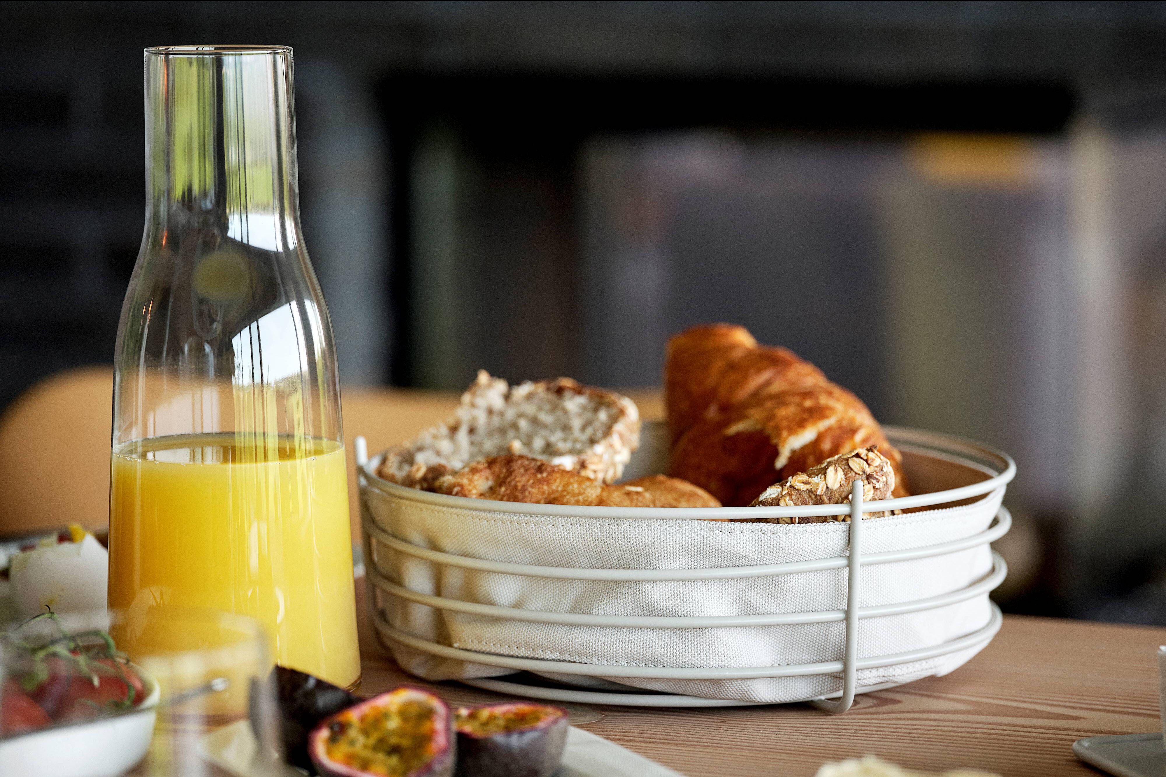 13527 графин Zone Denmark Rocks - Вид №1