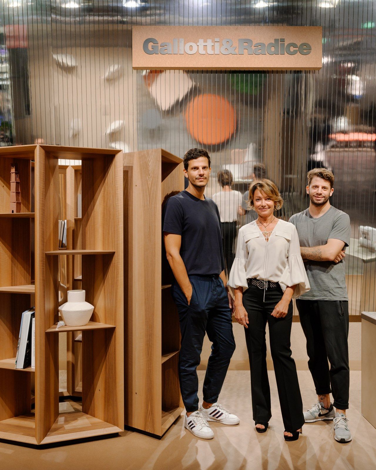 Книжный шкаф из грецкого ореха Gallotti&Radice Prism ARCH-00133969 - Вид №5