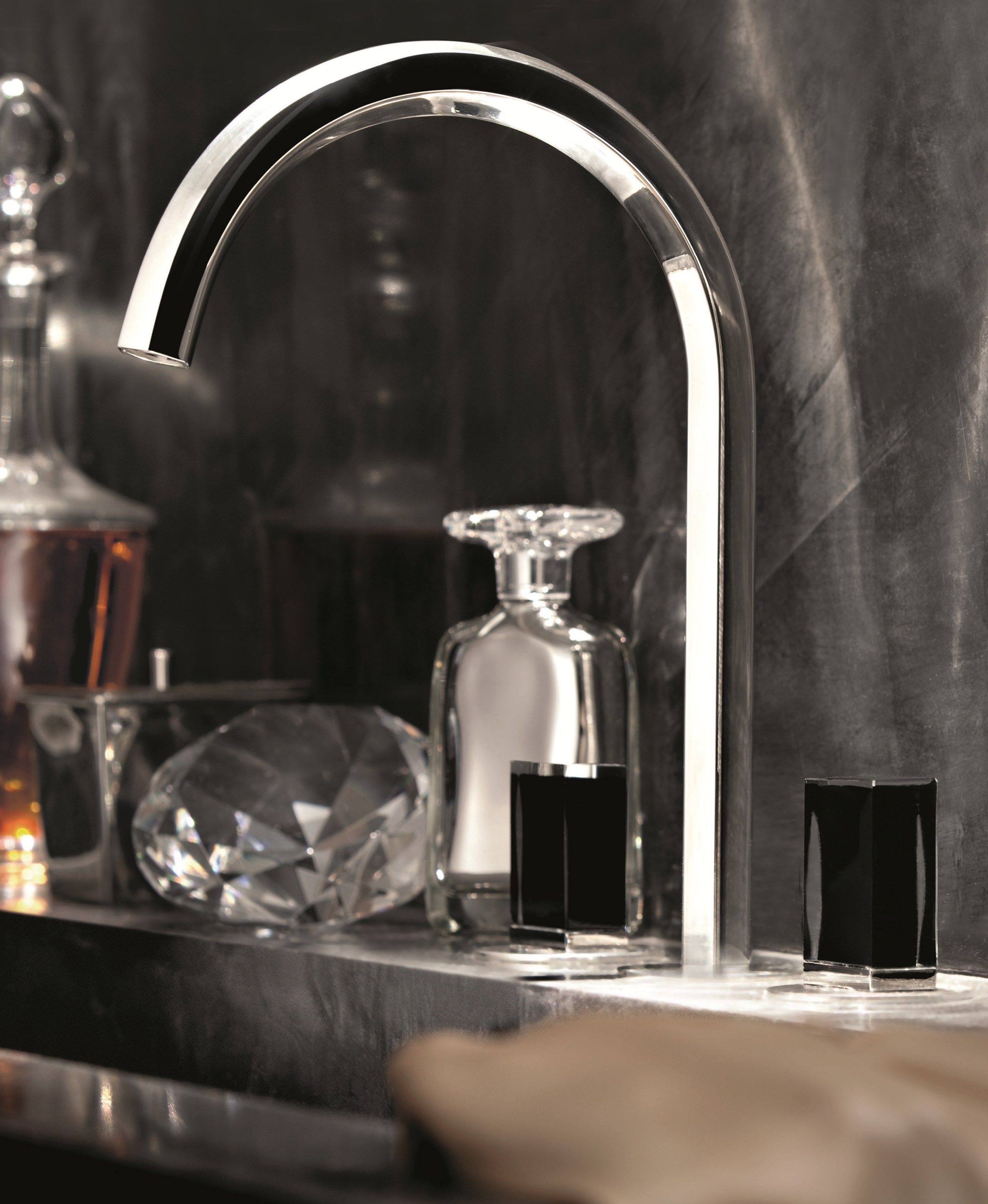 Смеситель для раковины с 3 отверстиями Fantini Rubinetti Венеция ARCH-00036763 - Вид №3