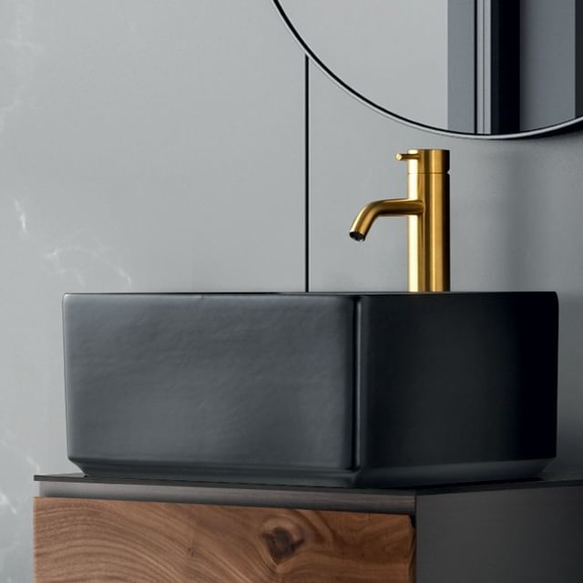 ONE002GDS Смеситель для раковины Linki ONE, Золото сатиновая сталь - Вид №1