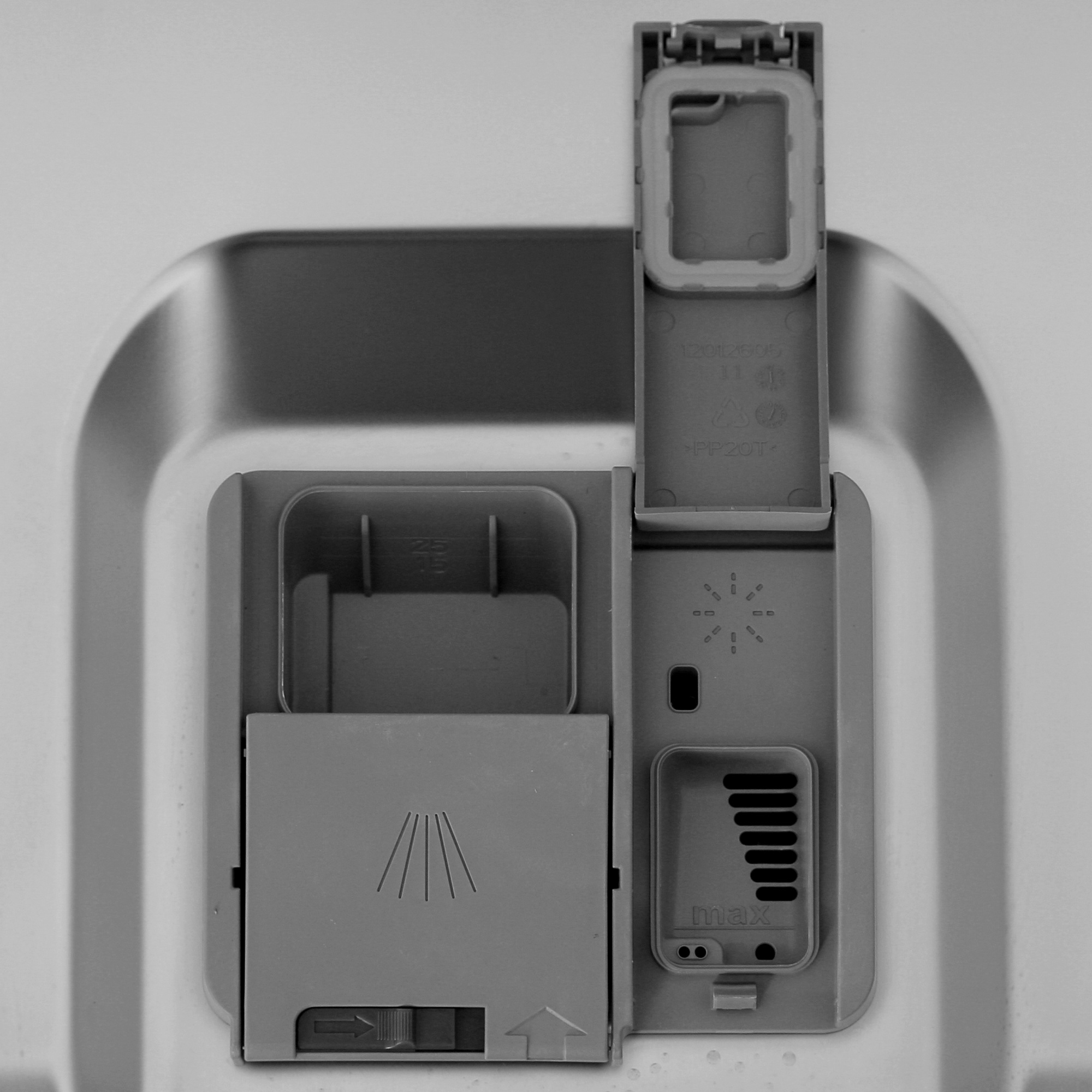 9126081 Посудомоечная машина Indesit DFS 1A50 B черный STDN-0120063 - Вид №10