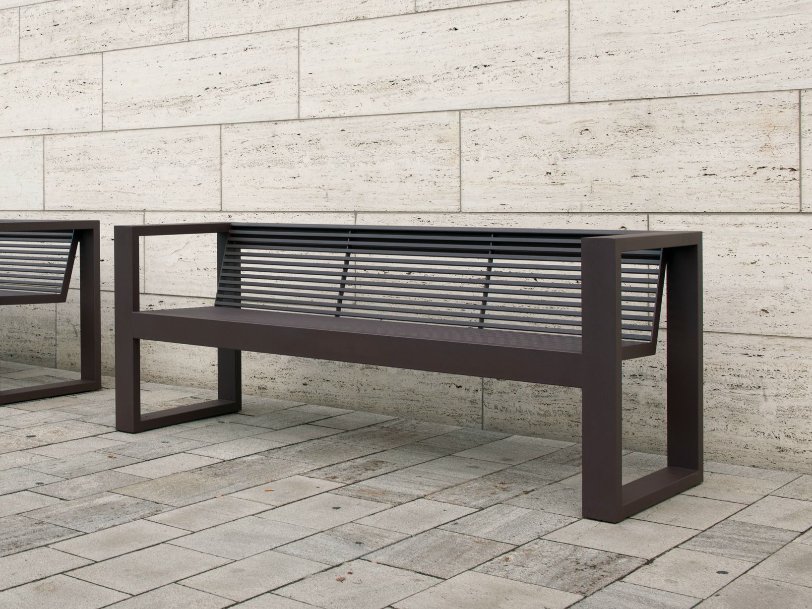 Скамья из нержавеющей стали с подлокотниками BENKERT BANKE Sicorum ARCH-00084987 - Вид №1