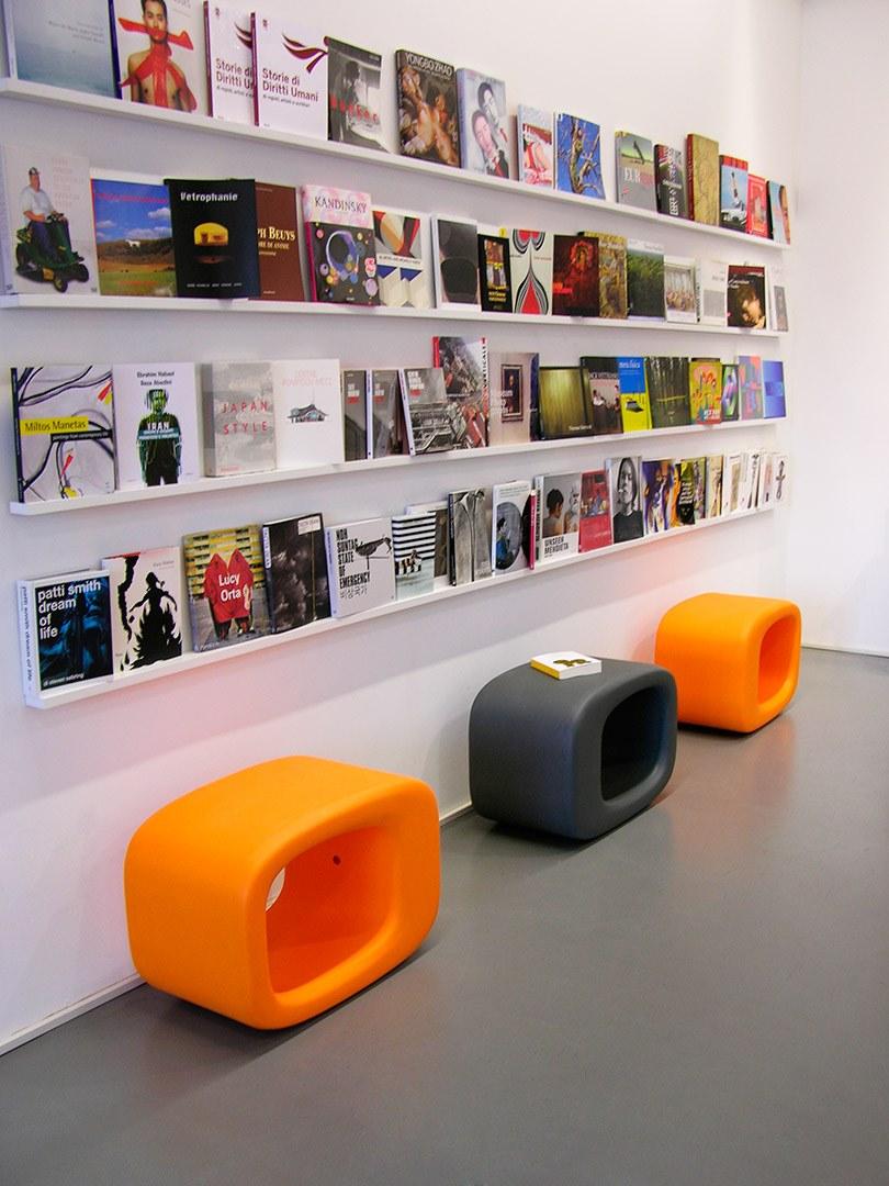 SLIDE Табурет из полиэтилена sun-id-1509807 - Вид №2