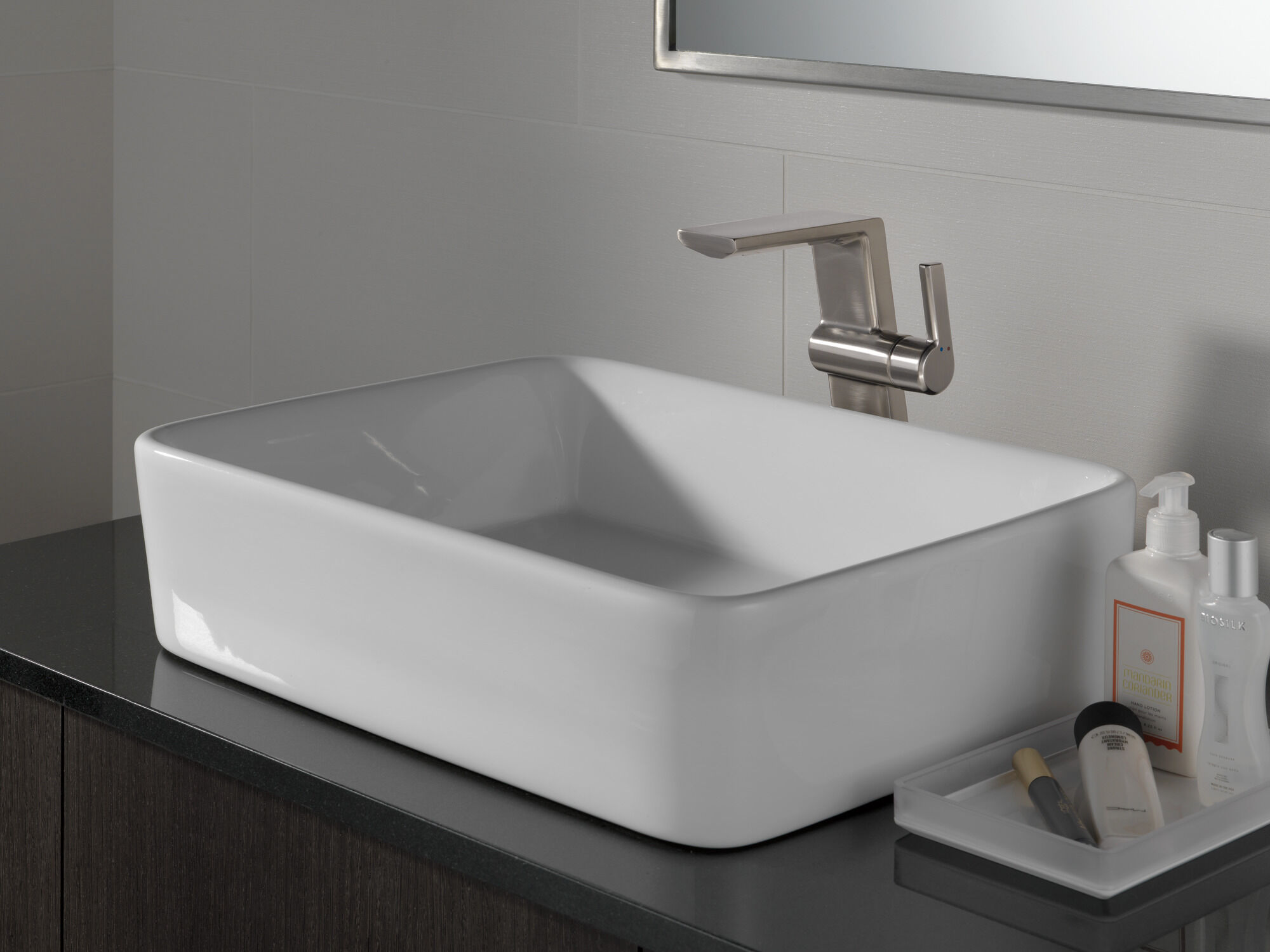 799-SS-DST Смеситель для ванной комнаты с одной ручкой Delta Faucet Pivotal Нержавеющая сталь  - Вид №4