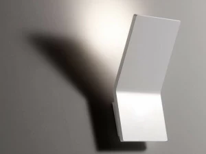 Martinelli Luce Настенный светильник из алюминия  1419/j