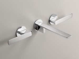 Настенный смеситель для раковины из нержавеющей стали с отдельными розетками