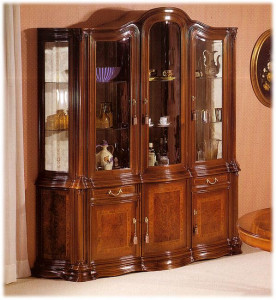 Витрина 320 FRATELLI RADICE 10310290085