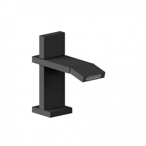 T008WF  Смеситель для биде на 1 отверстиевылет 11,4 см ручка ограничитель потока воды до 5 л/мин при 3 бар видимый аэратор подводка без донного клапана Fantini Rubinetti AK/25