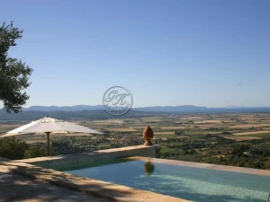 GH LAZZERINI Пейзажный бассейн из натурального камня с водопадом