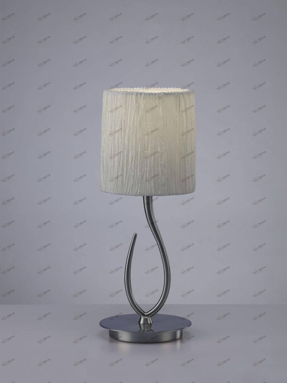 Настольная лампа Mantra Lua 3702 MANTRA ИНТЕРЬЕРНЫЕ 079968 Белый;серебро 