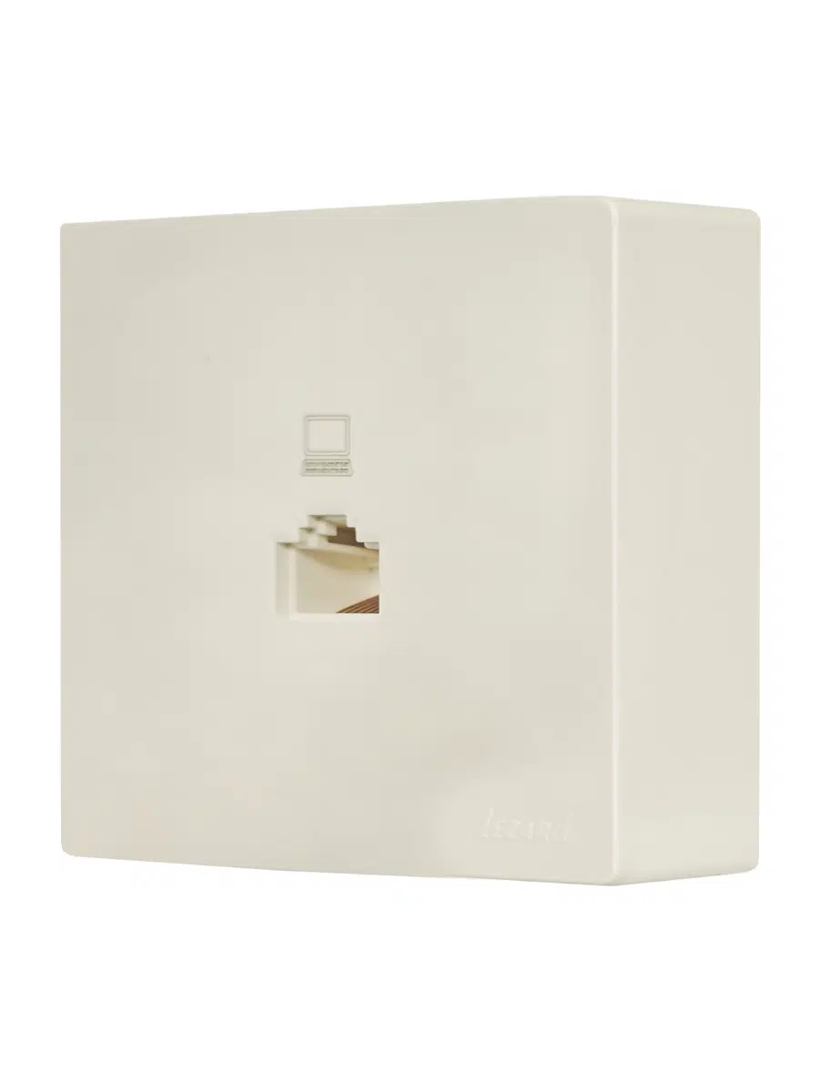 LETO Розетка компьютерная крем LEZARD 752-0300-139 - Вид №3