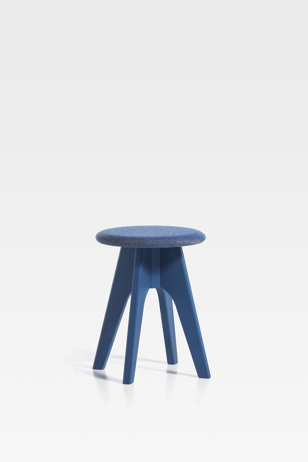 Низкий деревянный стул с мягким сиденьем SIPA Tommy ARCH-00054874 - Вид №3