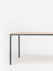 Прямоугольный стол