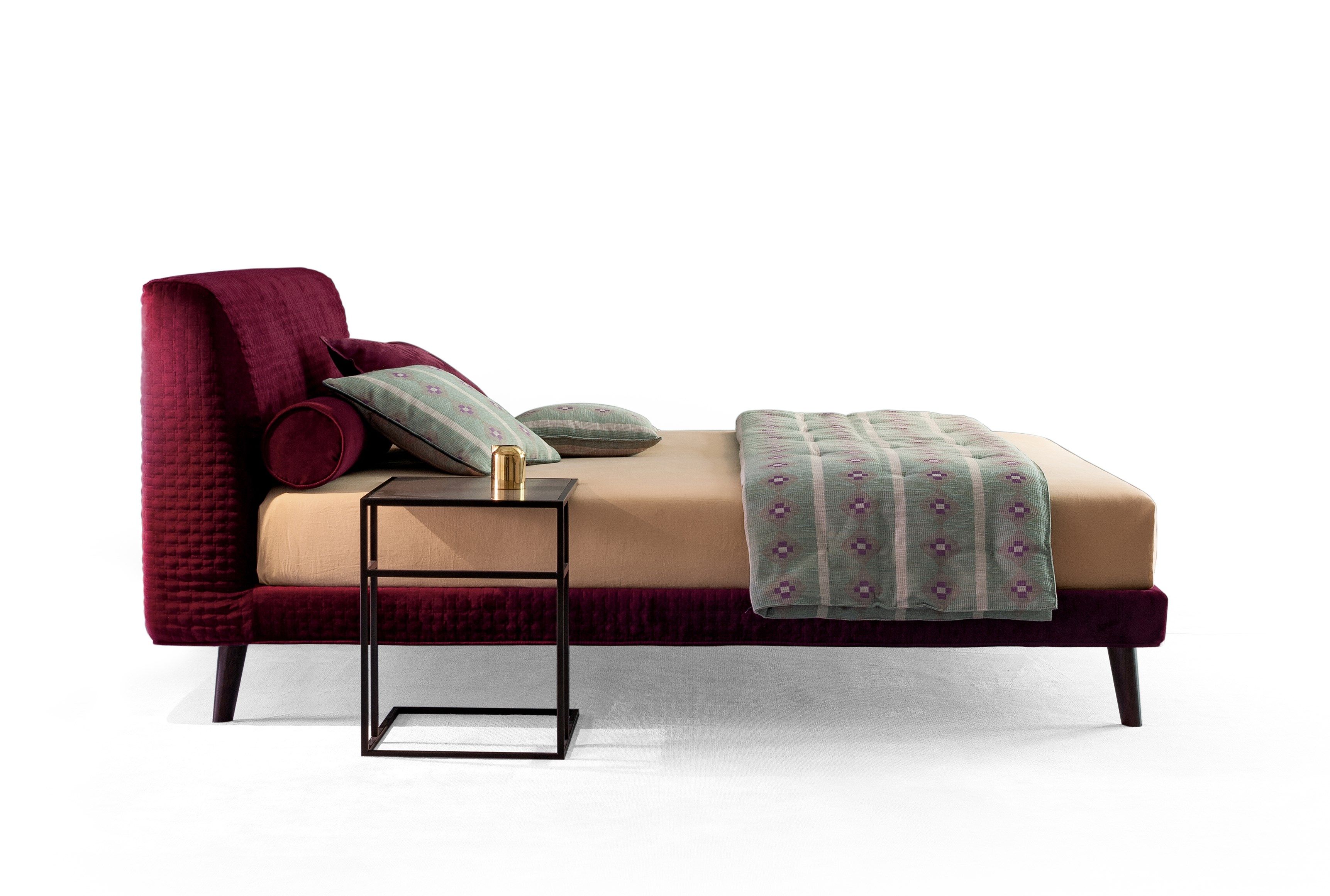 Двуспальная кровать с мягкой тканью Twils ISS ARCH-00085508 - Вид №4