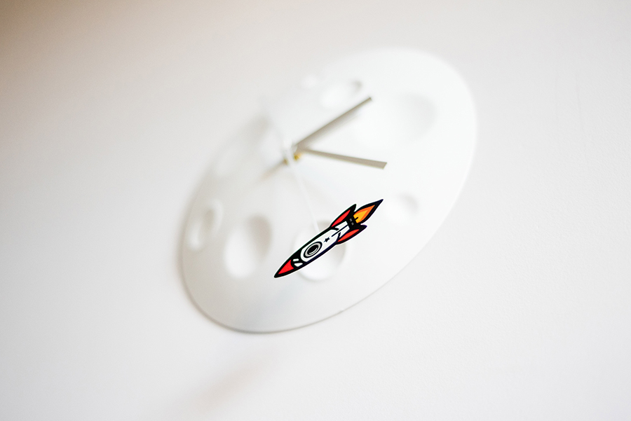 SK CLOCKMOON1 Часы rocket moon Suck UK  - Вид №4